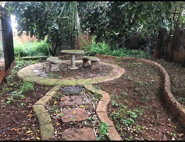 5 BEDROOM HOUSE RENTED IN HEUWELOORD